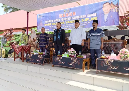 Reses Ketua Komisi IV DPRD Sumatera Barat di SMAN 1 Lunang, Aspirasi Sekolah Siap Diperjuangkan.